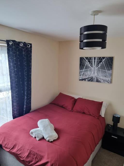 Cheerful 3-Bedroom House Brierley Hill Εξωτερικό φωτογραφία